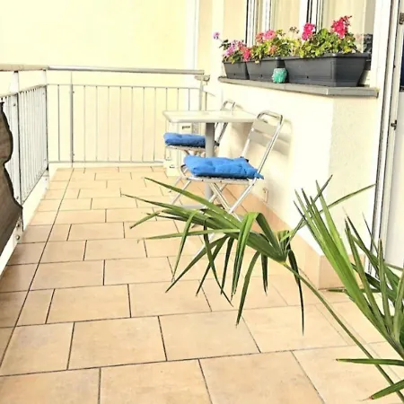 Apartment Cozy With Big Balcony And Ac *